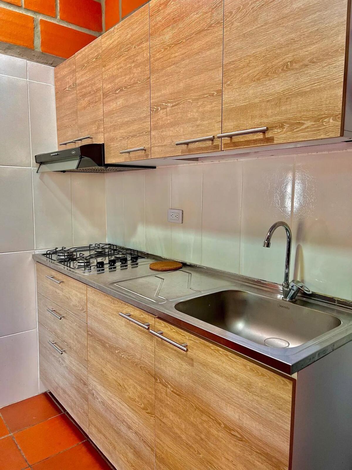 Next To The Airport - Cute Home Ριονέγρο Εξωτερικό φωτογραφία