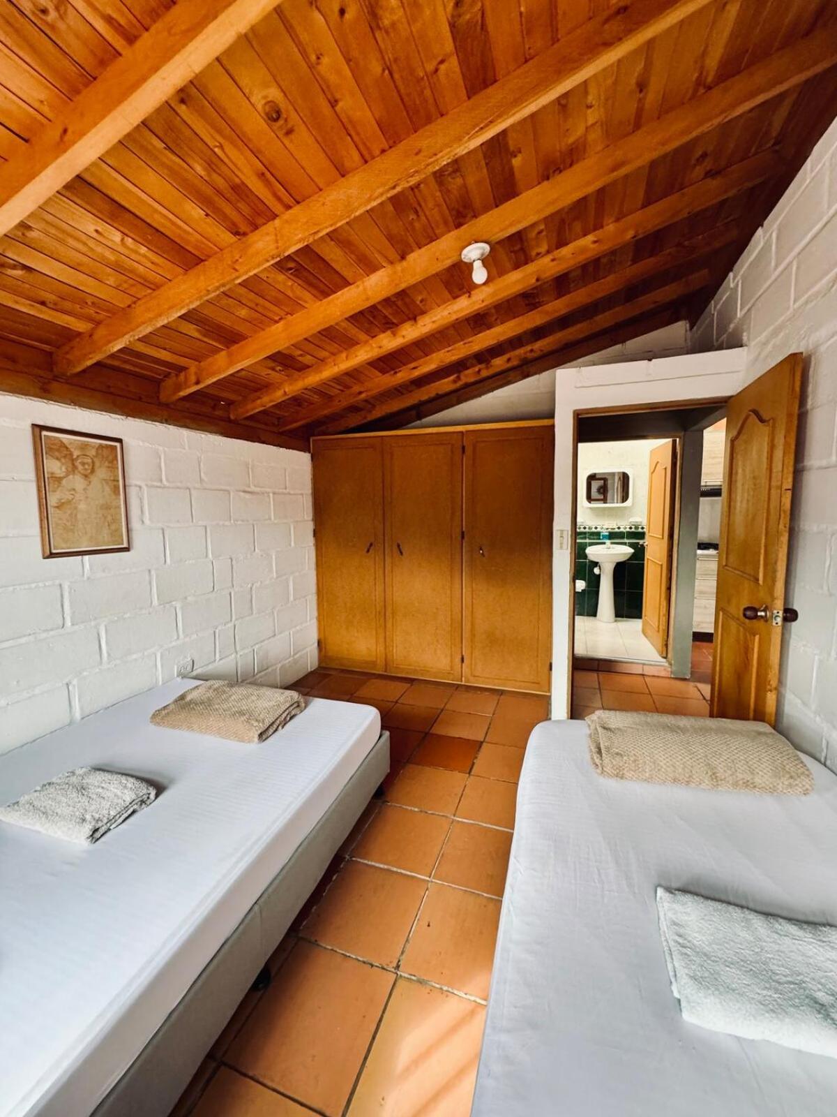 Next To The Airport - Cute Home Ριονέγρο Εξωτερικό φωτογραφία